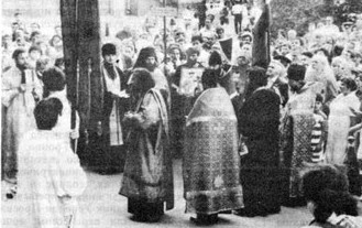 Молебен у Казанского собора в день памяти Царственных Мучеников